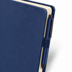 agenda ejecutiva caravian 2027 con boligrafo